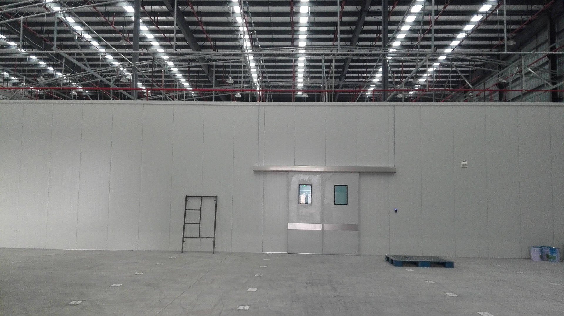 建造-35℃~-40℃急凍庫(kù)設(shè)計(jì)費(fèi)用價(jià)格多少錢? 建造-35℃~-40℃急凍庫(kù)設(shè)計(jì)費(fèi)用價(jià)格多少錢?