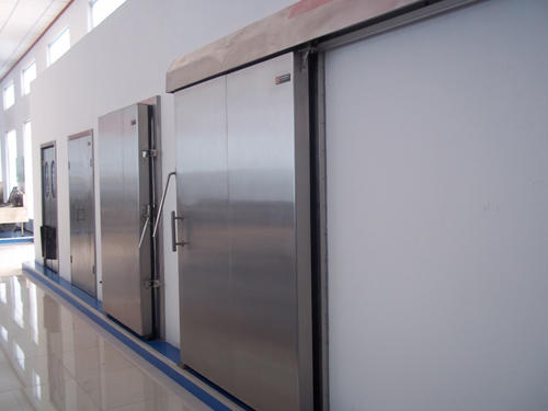 高溫庫(kù)與低溫庫(kù)在建造結(jié)構(gòu)上有何不同? 高溫庫(kù)與低溫庫(kù)在建造結(jié)構(gòu)上有何不同?